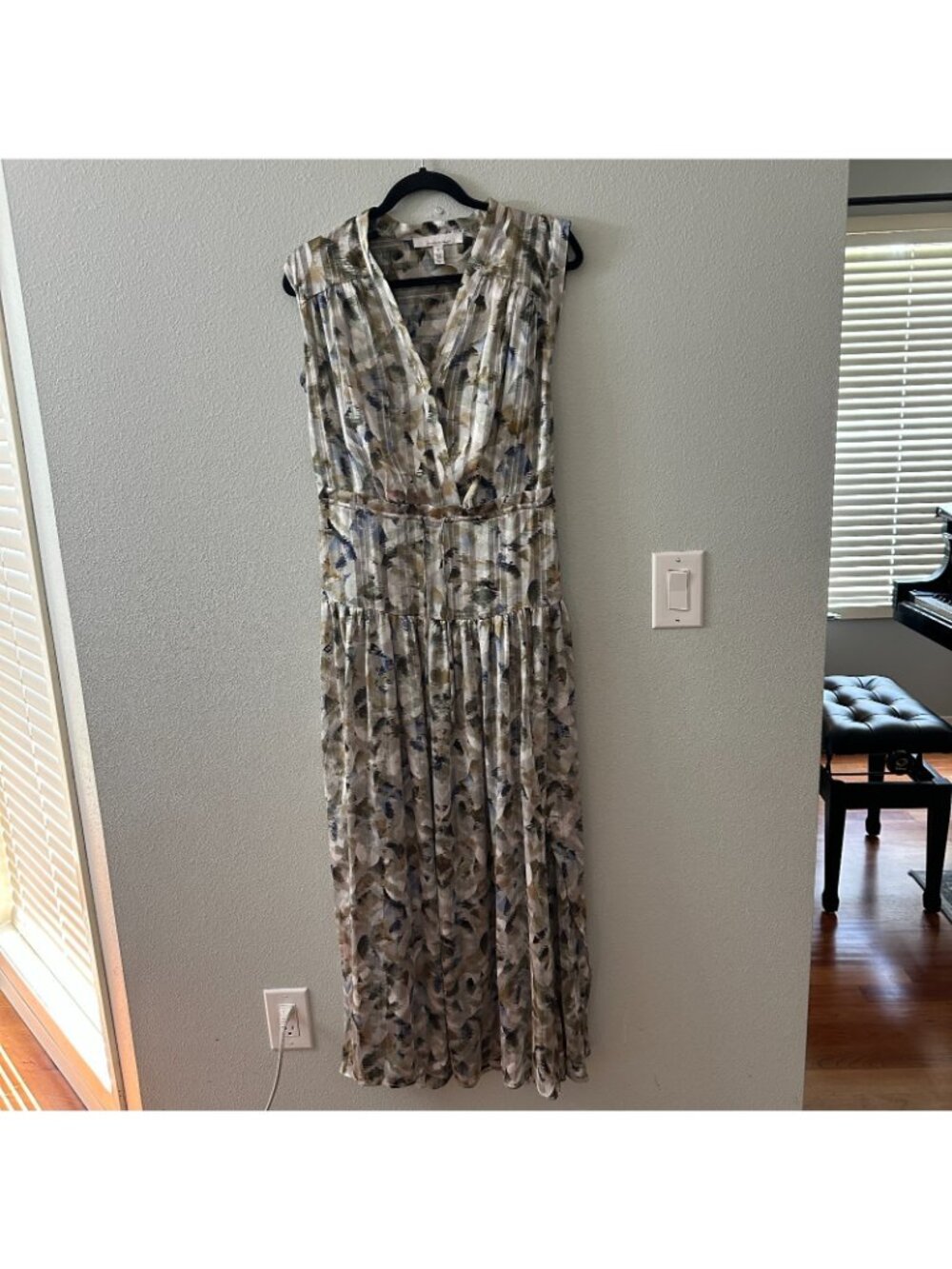 WHBM White House Black Market Sleeveless Maxi Chiffon Dress SMALL - Picture 2 of 8